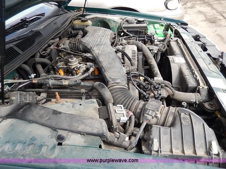 image for item I9333 1994 Ford Thunderbird