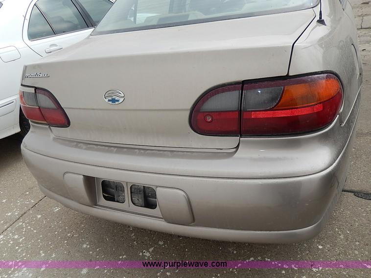 image for item I9334 1998 Chevrolet Malibu