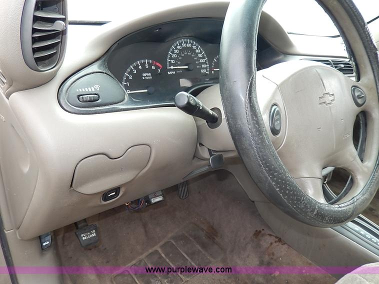 image for item I9334 1998 Chevrolet Malibu