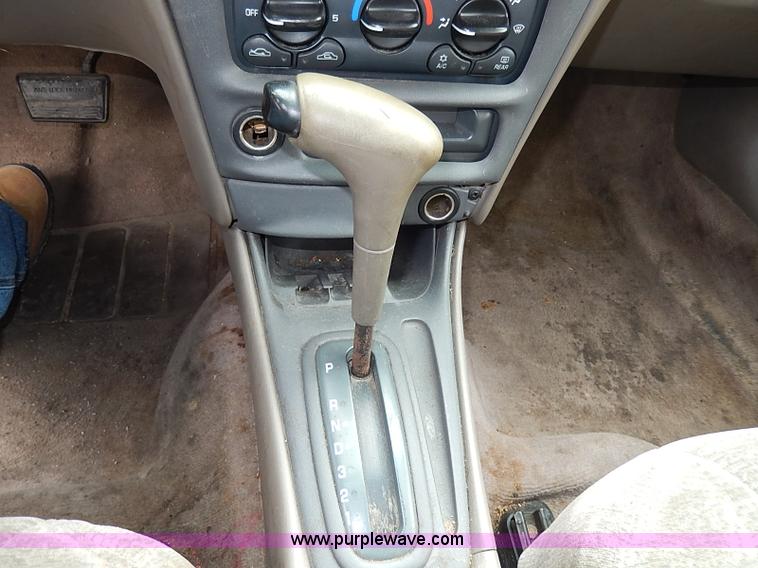 image for item I9334 1998 Chevrolet Malibu