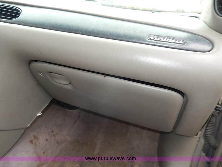 image for item I9334 1998 Chevrolet Malibu