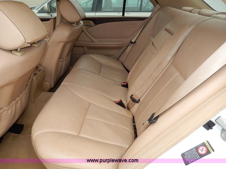 image for item I9335 2000 Mercedes Benz E430