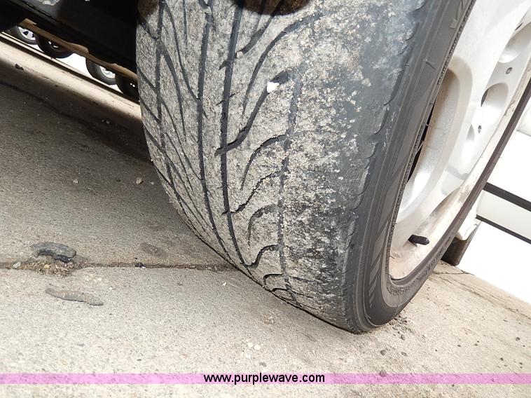 image for item I9335 2000 Mercedes Benz E430