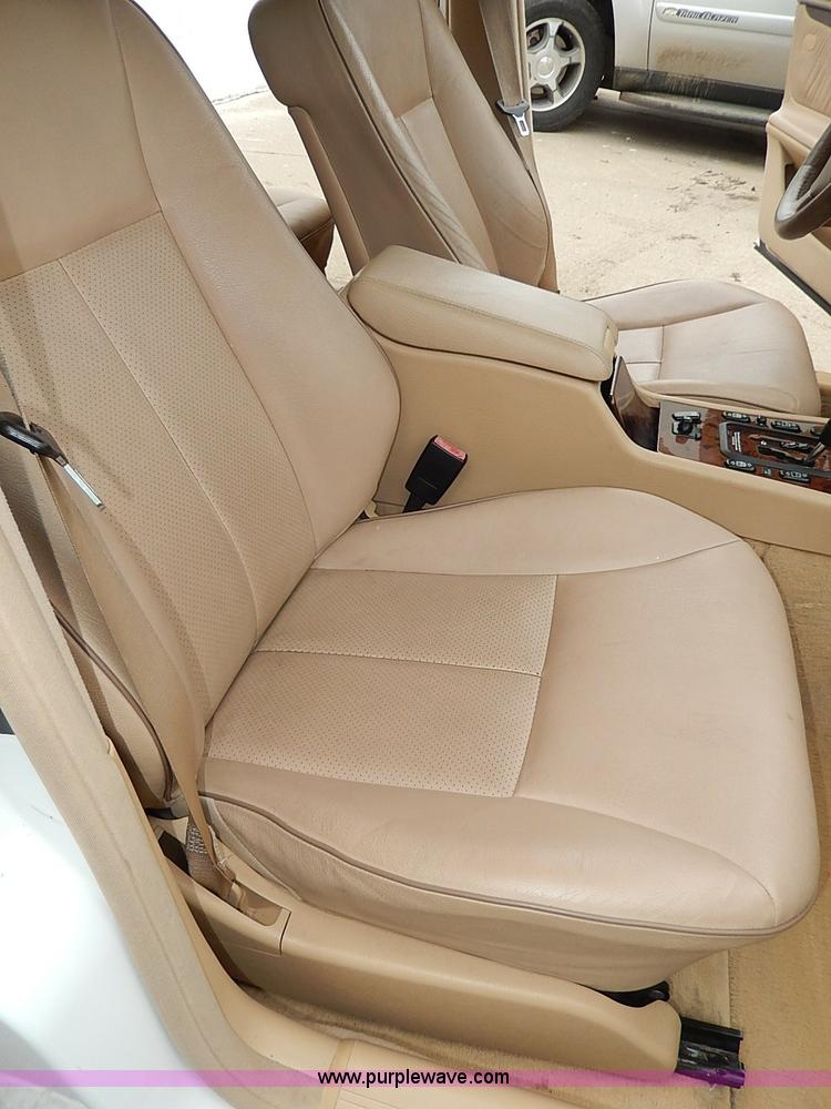 image for item I9335 2000 Mercedes Benz E430