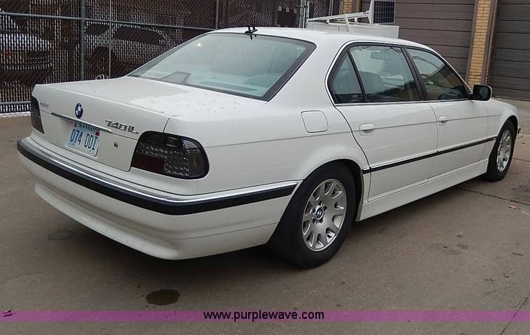 image for item I9353 2001 BMW 740iL