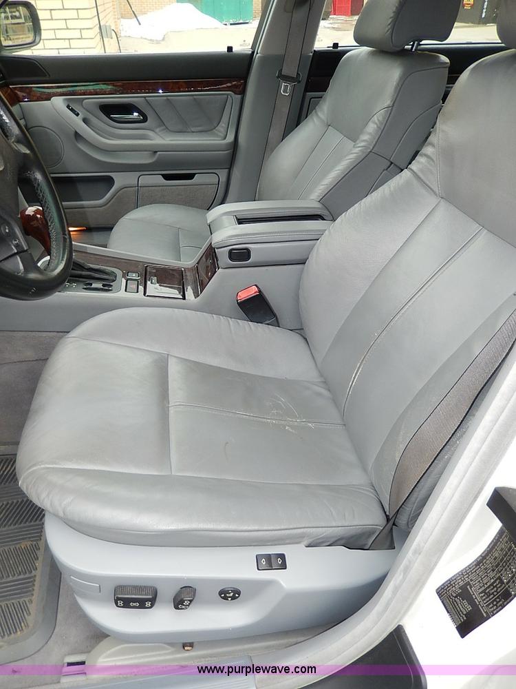 image for item I9353 2001 BMW 740iL