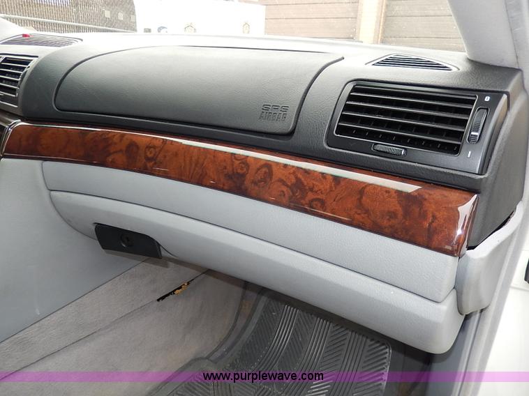 image for item I9353 2001 BMW 740iL