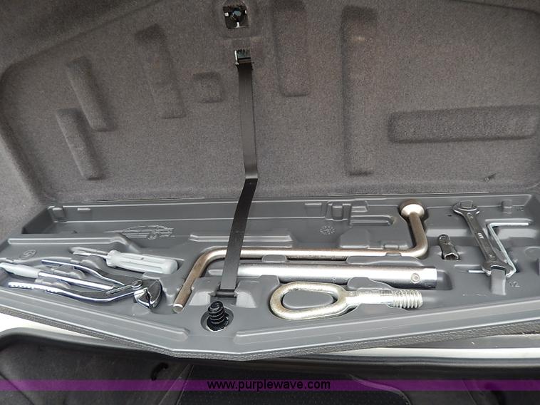 image for item I9353 2001 BMW 740iL