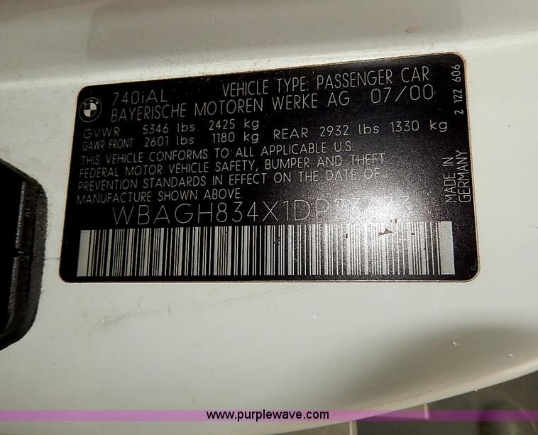 image for item I9353 2001 BMW 740iL