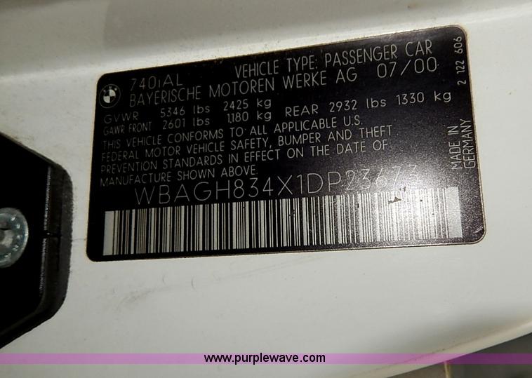 image for item I9353 2001 BMW 740iL