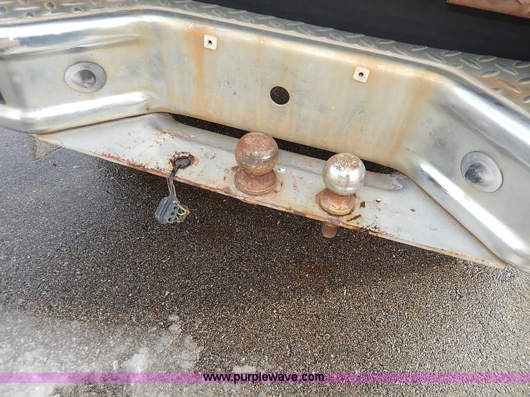 image for item I9356 1982 Ford Bronco XLT SUV