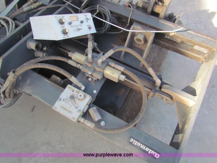 image for item AE9028 Navigator three point row crop guidance