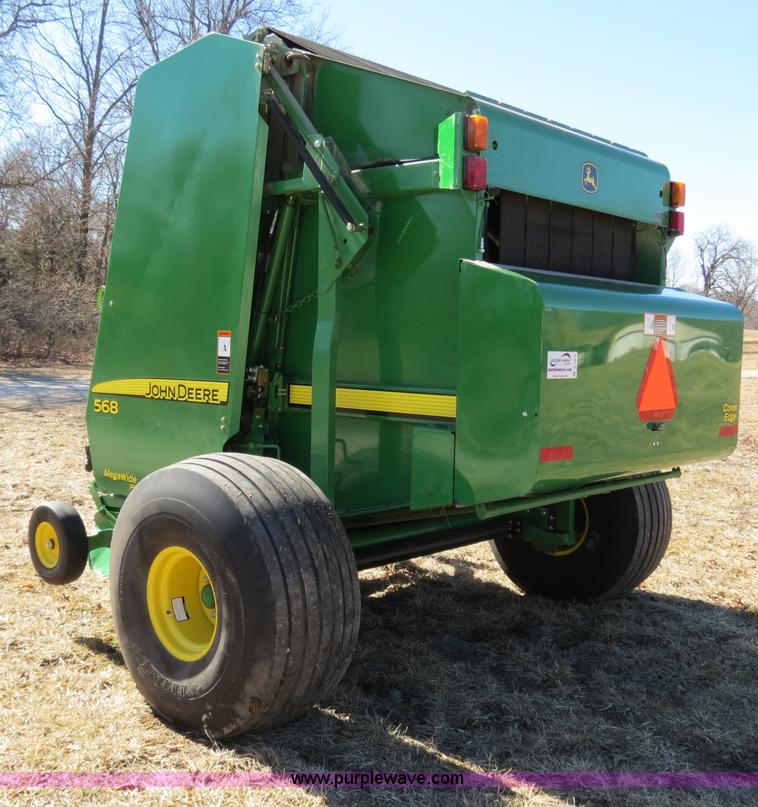 image for item B4872 2012 John Deere 568 round baler