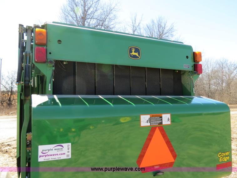 image for item B4872 2012 John Deere 568 round baler