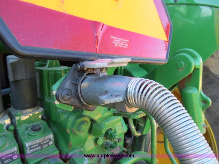 image for item B4873 John Deere 750 15' no-till drill