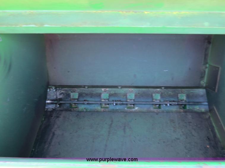 image for item B4873 John Deere 750 15' no-till drill