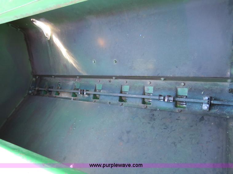 image for item B4873 John Deere 750 15' no-till drill