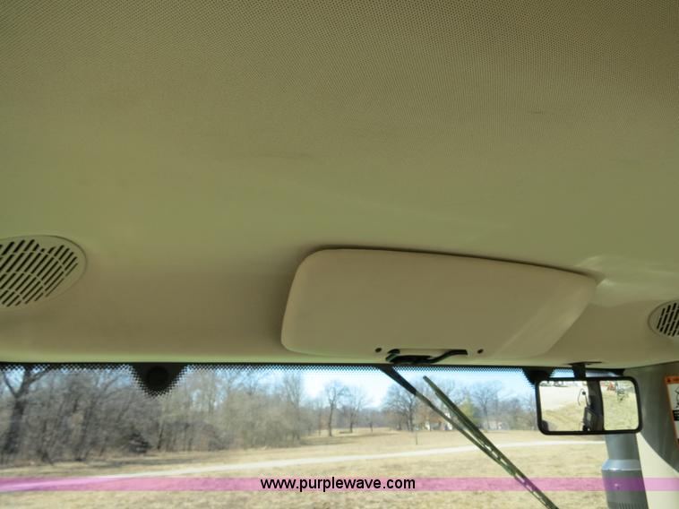 image for item B4875 2012 John Deere 6125R MFWD tractor