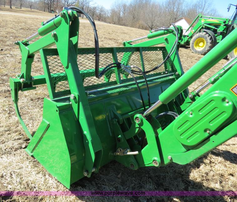 image for item B4875 2012 John Deere 6125R MFWD tractor