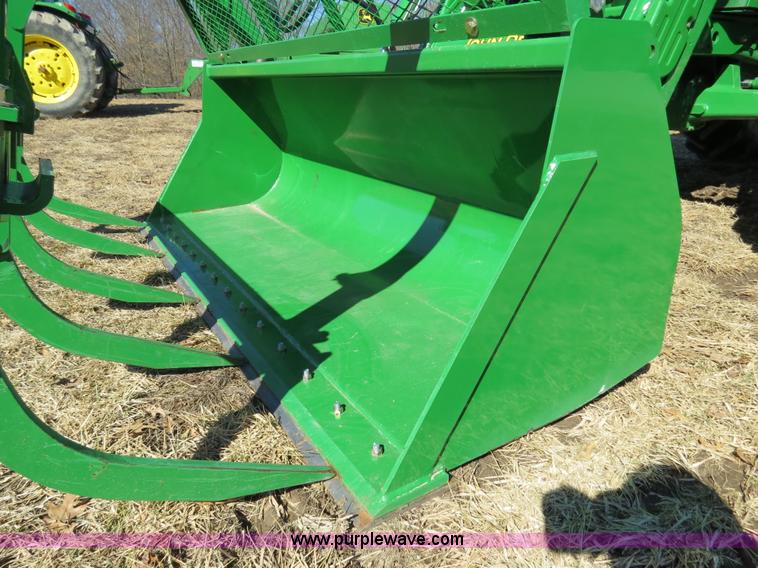 image for item B4875 2012 John Deere 6125R MFWD tractor