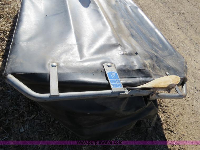 image for item B4877 2012 John Deere 285 rotary disc mower