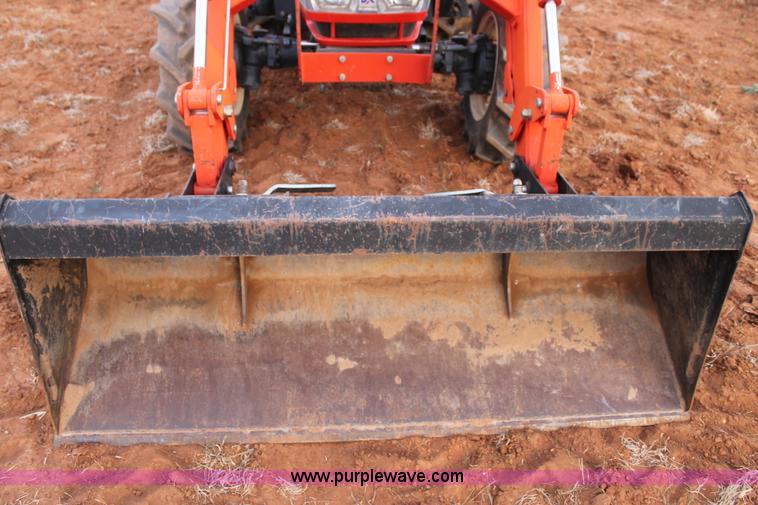 image for item C3756 2007 Branson 6530 MFWD tractor