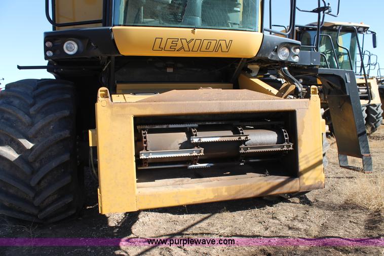 image for item C3764 2007 Lexion 570R combine