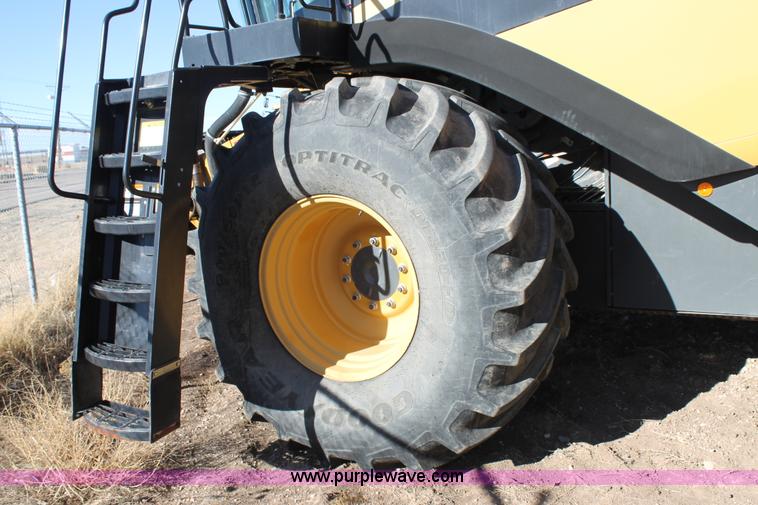 image for item C3764 2007 Lexion 570R combine