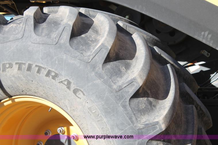 image for item C3764 2007 Lexion 570R combine