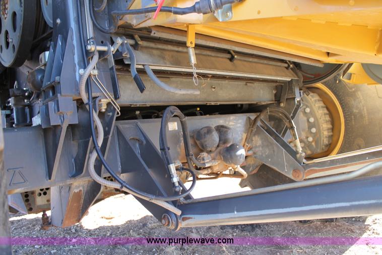 image for item C3764 2007 Lexion 570R combine