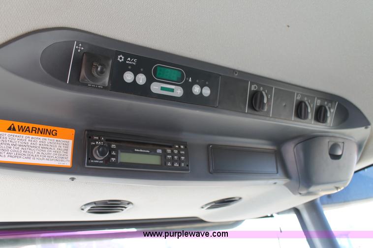 image for item C3764 2007 Lexion 570R combine