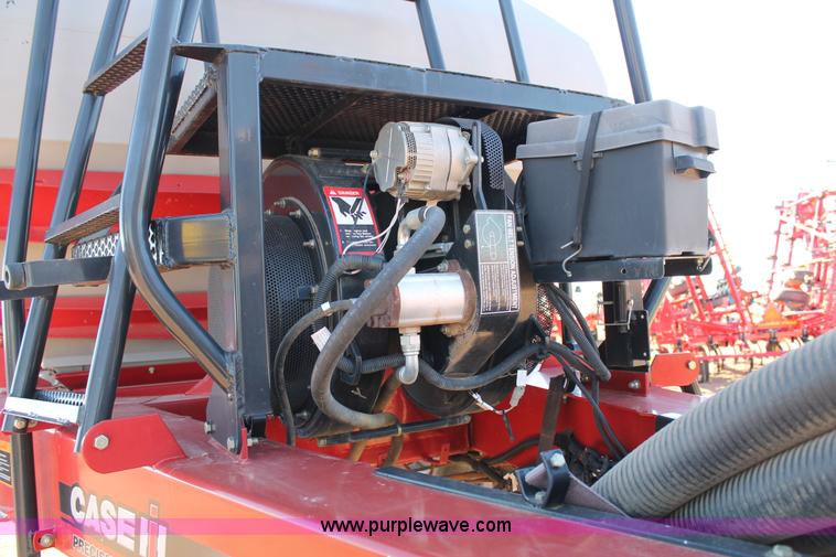 image for item C3765 2009 Case IH 700 flex hoe air drill with 3380 Precision air cart