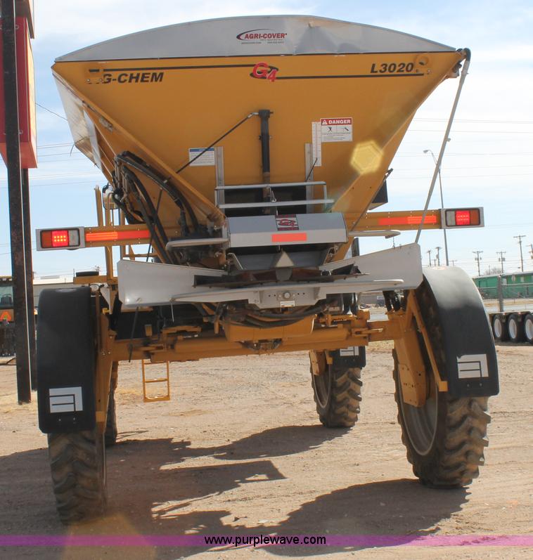 image for item C3766 2010 Ag-Chem RoGator 1386 self-propelled dry spreader