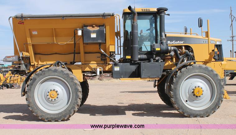 image for item C3766 2010 Ag-Chem RoGator 1386 self-propelled dry spreader