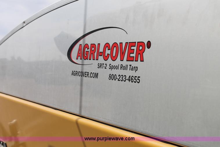 image for item C3766 2010 Ag-Chem RoGator 1386 self-propelled dry spreader