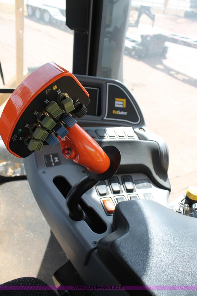 image for item C3766 2010 Ag-Chem RoGator 1386 self-propelled dry spreader