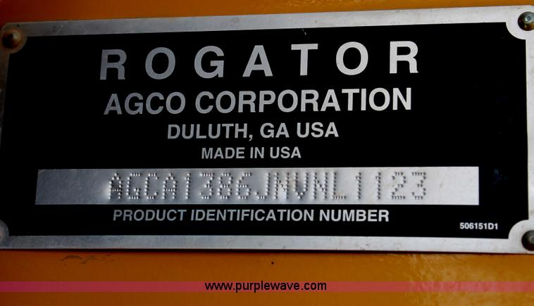 image for item C3766 2010 Ag-Chem RoGator 1386 self-propelled dry spreader