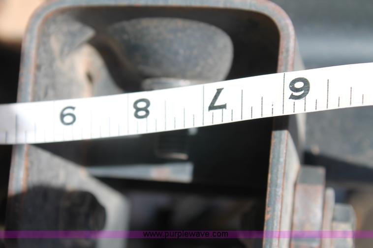 image for item C3767 2002 John Deere 1900 air seeding cart with John Deere 730 air drill