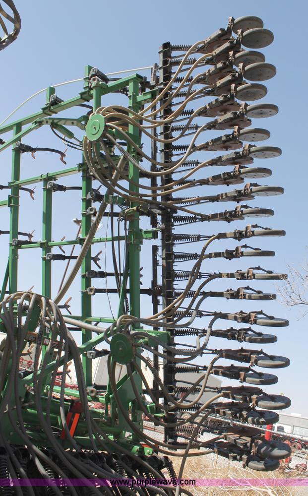 image for item C3767 2002 John Deere 1900 air seeding cart with John Deere 730 air drill