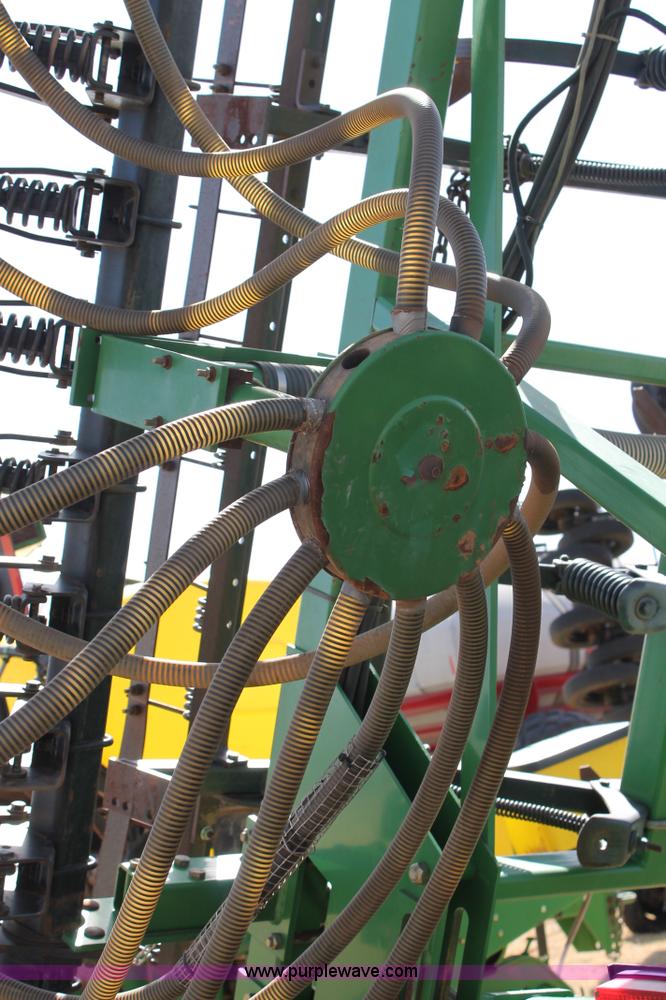 image for item C3767 2002 John Deere 1900 air seeding cart with John Deere 730 air drill