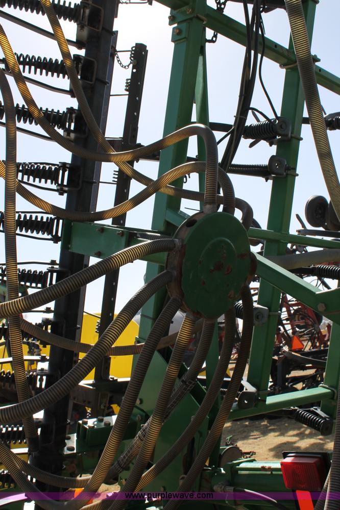 image for item C3767 2002 John Deere 1900 air seeding cart with John Deere 730 air drill