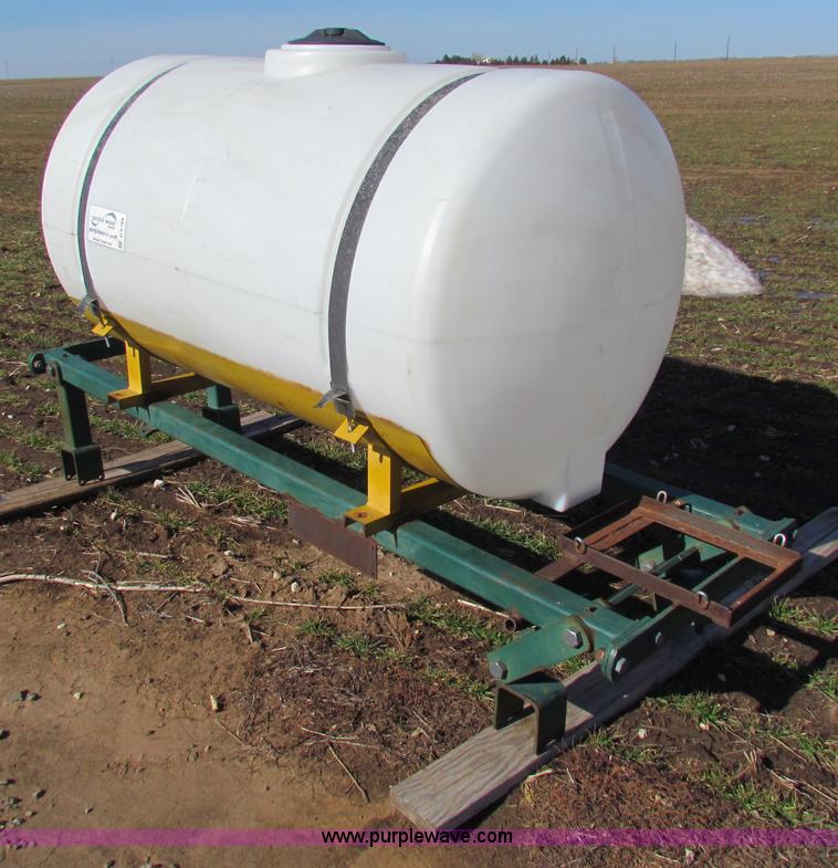 image for item D8768 300 gallon liquid tank