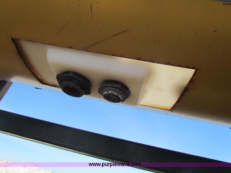 image for item D8768 300 gallon liquid tank