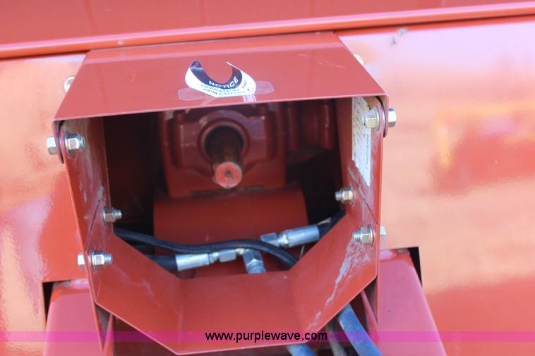 image for item H1462 2010 Hesston 5145 round baler