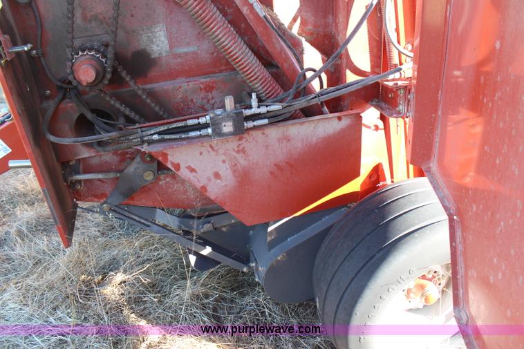 image for item H1462 2010 Hesston 5145 round baler