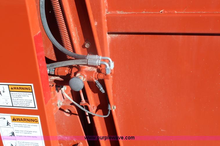 image for item H1462 2010 Hesston 5145 round baler