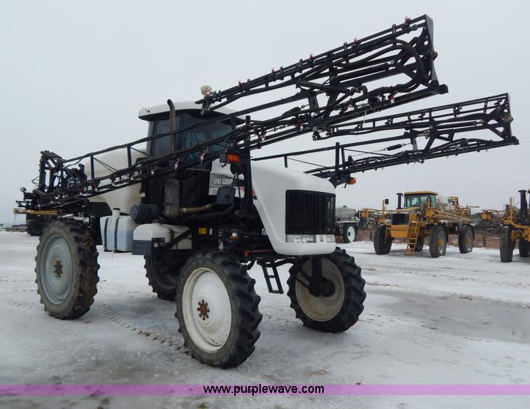 image for item I1147 2005 SpraCoupe 7650 self-propelled sprayer
