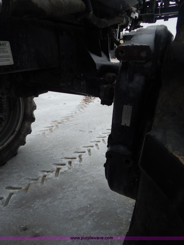 image for item I1147 2005 SpraCoupe 7650 self-propelled sprayer