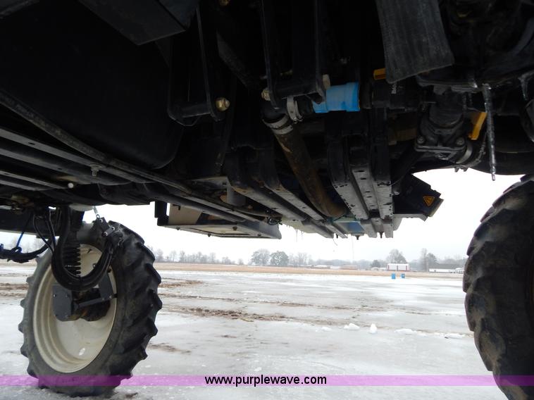 image for item I1147 2005 SpraCoupe 7650 self-propelled sprayer