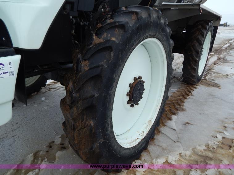 image for item I1148 2009 GVM Prowler 9275 self-propelled dry spreader